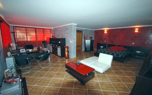 Вилла с видом на море в аренду в Эль Росарио