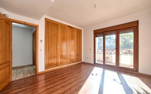 Semi detached villa in Marbella centre