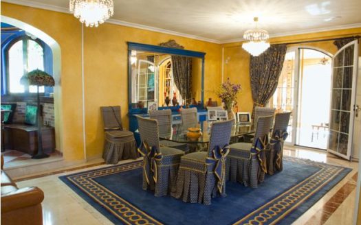 Villa in Benalmadena