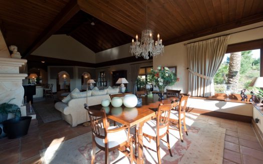 Rustic villa in La Zagaleta