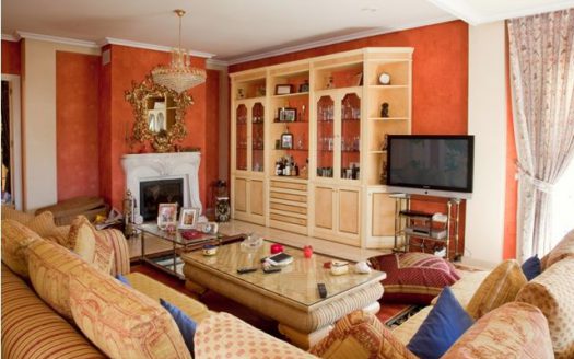 Villa in Benalmadena