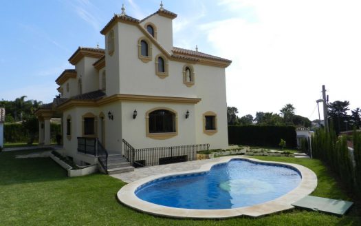 Вилла в аренду в Костабелья (Марбелья)