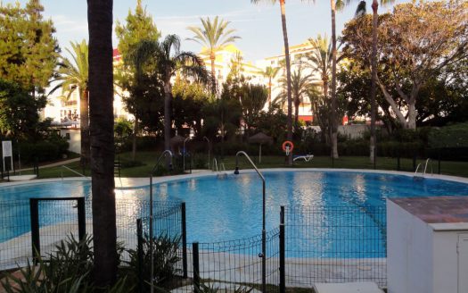 Beachfront apartment in Grey d’Albion, Puerto Banus