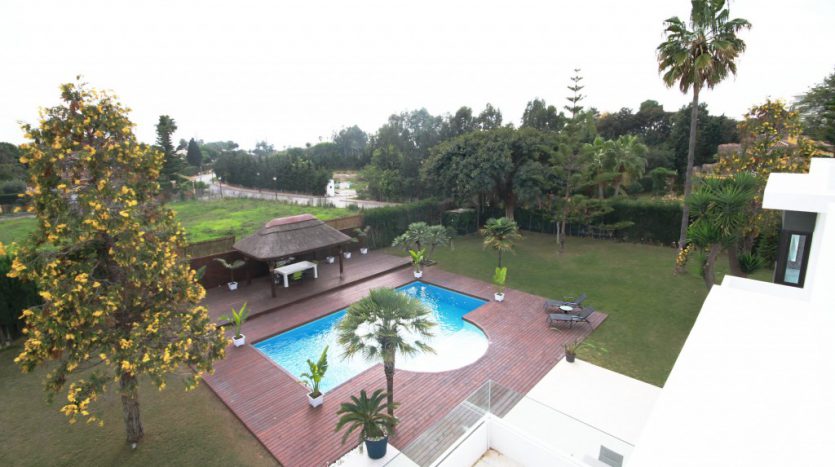 Modern villa close to the sea - image 4-pool-aerial-1-835x467 on https://www.laconchaliving.com