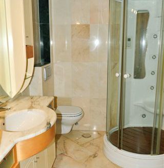 Villa in Nueva Andalucia