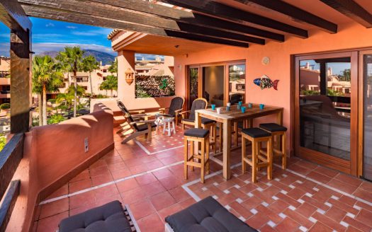 Penthouse in New Golden Mile