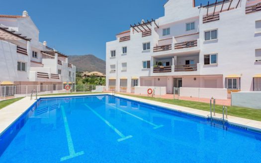 Sunny apartment in Valle Romano Estepona