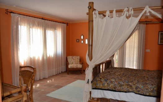 Villa in La Alqueria, Mijas