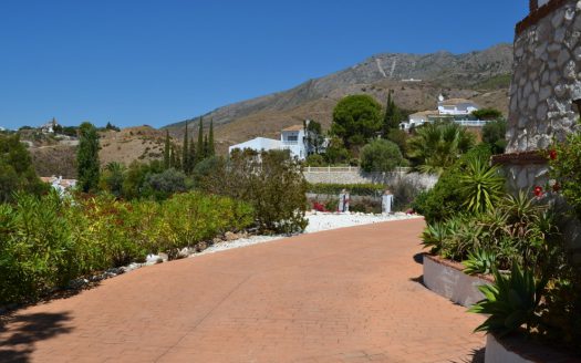 Villa in La Alqueria, Mijas
