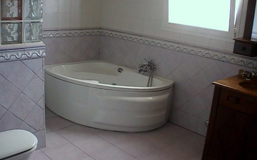 Rustic villa in Benalmadena