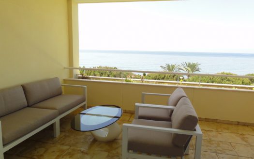 Cabopino – Excellent beachfront duplex penthouse – Holiday rental Marbella
