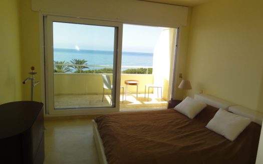 Cabopino – Excellent beachfront duplex penthouse – Holiday rental Marbella