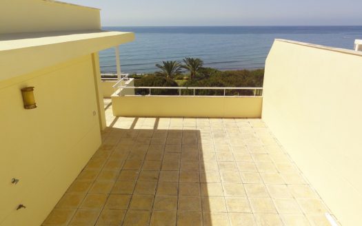 Cabopino – Excellent beachfront duplex penthouse – Holiday rental Marbella