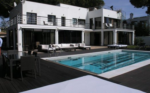 Espectacular Villa en Artola