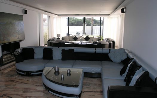 Espectacular Villa en Artola