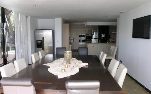 Espectacular Villa en Artola