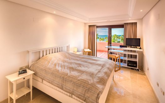 Penthouse in New Golden Mile