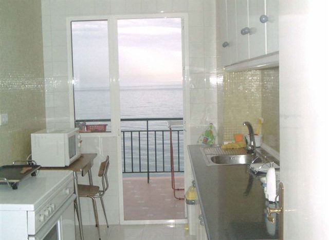 Apartment in Fuengirola - image O12-640x467 on https://www.laconchaliving.com