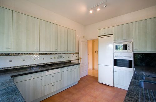 Villa in Nueva Andalucia