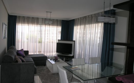 APARTMENT IN PUERTO BANUS