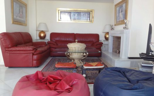 Великолепный двухэтажный пентхаус в Марбелье