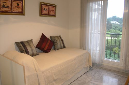 Apartment in La Dama de Noche Nueva Andalucia