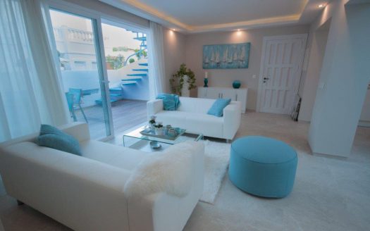 Renovated Beachside Bungalow