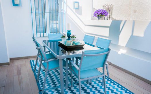 Renovated Beachside Bungalow