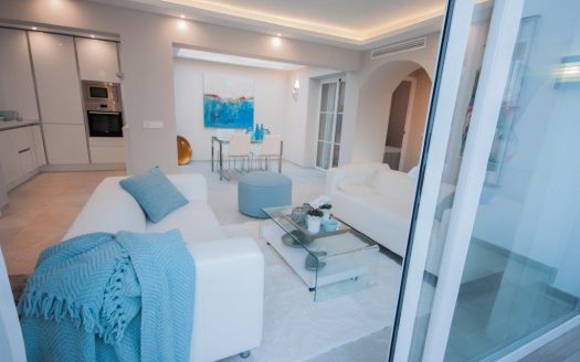 Renovated Beachside Bungalow