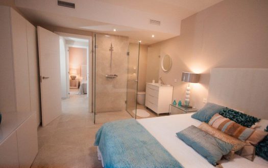 Renovated Beachside Bungalow