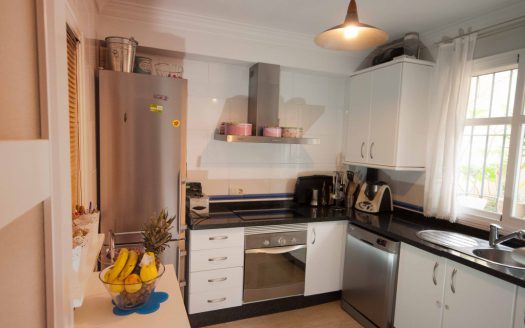 Adosado en venta cerca de la playa y Puerto Banús