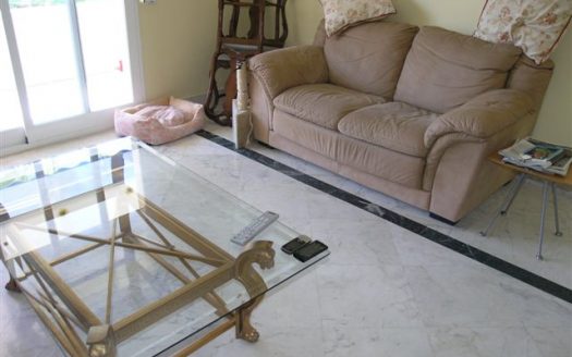 Apartment in Puerto Banus