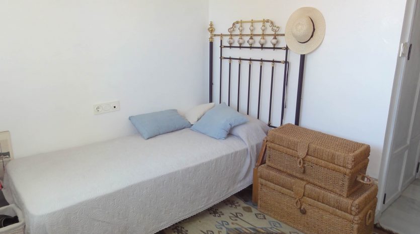 Квартира возле пляжа Марбельи - image Beachside-apartment-Costabella-Marbella-15-835x467 on https://www.laconchaliving.com