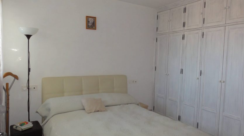 Квартира возле пляжа Марбельи - image Beachside-apartment-Costabella-Marbella-9-835x467 on https://www.laconchaliving.com