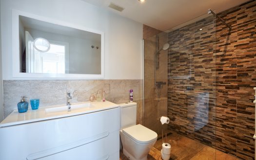 Penthouse Nueva Andalusia Puerto Banus