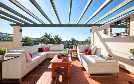 Penthouse Nueva Andalusia Puerto Banus