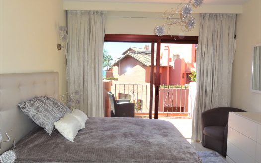 Роскошный пентхаус рядом с пляжем Эстепона