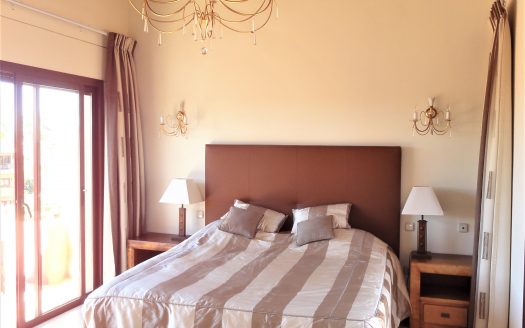 Роскошный пентхаус рядом с пляжем Эстепона