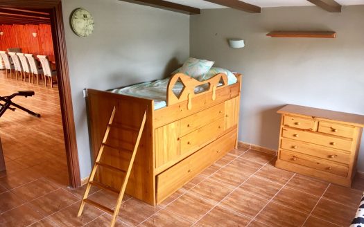 Трехэтажная вилла в Эль Росарио