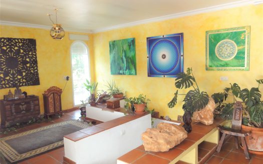 Finca between Mijas and Fuengirola