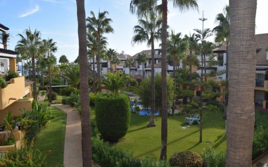 Bahia de Marbella – beachside apartment