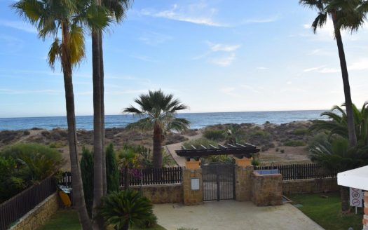Bahia de Marbella – beachside apartment