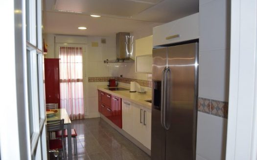 Bahia de Marbella – beachside apartment