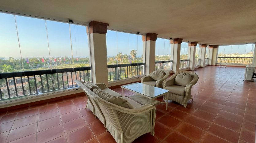 Large apartment in San Pedro de Alcantara - image 7-La-Corona-Terrace-835x467 on https://www.laconchaliving.com