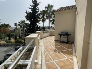 Apartment for long-term rent Fuente Aloha Marbella terrace