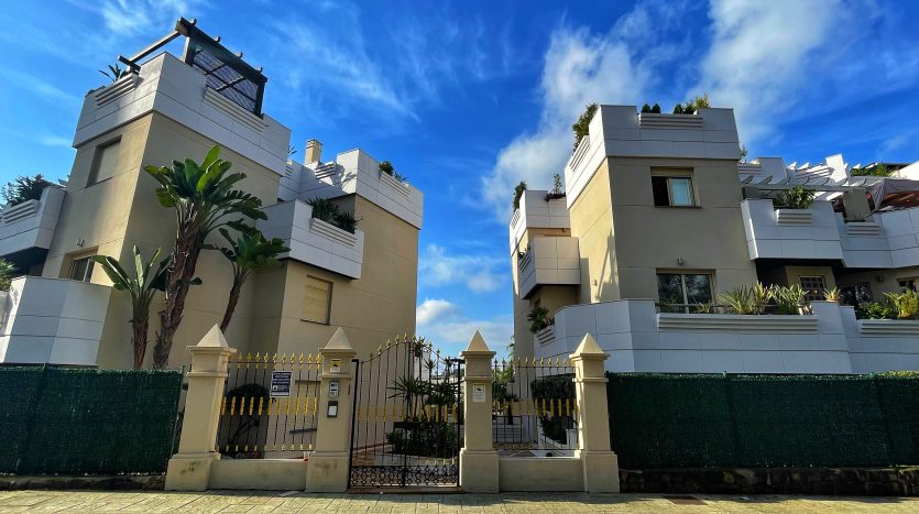 Apartment for rent Fuente Aloha Nueva Andalucia Marbella