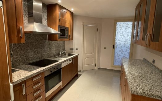 Apartment for long-term rent in Marbella